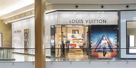 louis vuitton locations in florida|louis vuitton fashion show mall.